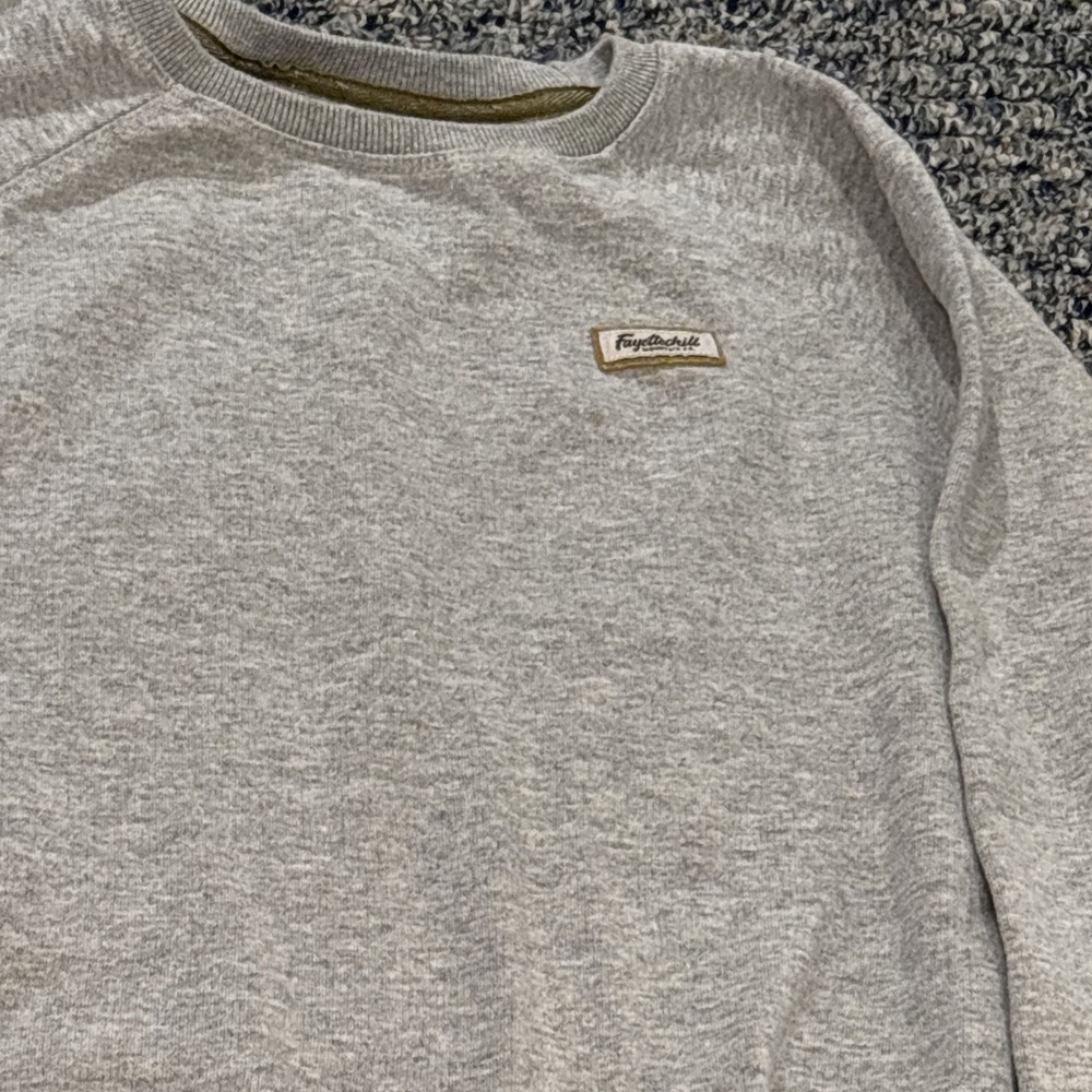 VTG Fayettechill Crewneck Sweatshirt Gray USA Made Unisex Men Women SMALL EUC